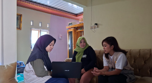 Digitalisasi Tata Kelola Keuangan UMKM, Penyerahan Final Peta Potensi Desa, dan Publikasi Artikel Kompasiana