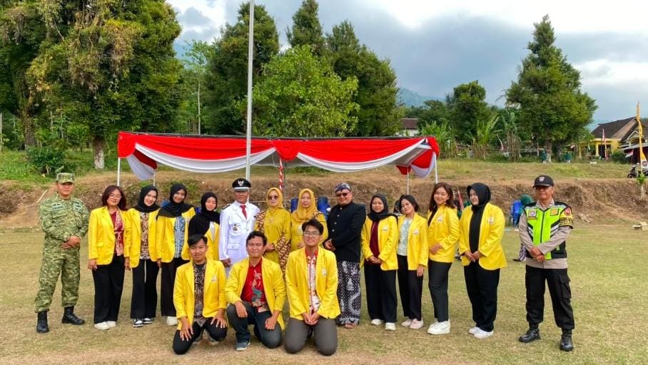 Peringatan Hari Kemerdekaan RI, Peluncuran Website Pasar Gogik, dan Penyerahan Hadiah Lomba Literasi